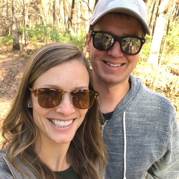 Meet your Posher, Emily - Picture 2 of 4